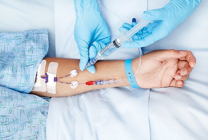 Antibiotics Fluids Transfusion At Home In Gurugram 
